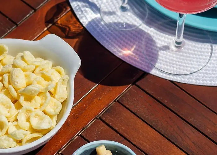 Domus De Iris Tra Mare E Storia *