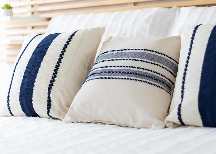 Domus De Iris Tra Mare E Storia