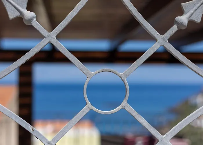 Апартаменты Domus De Iris Tra Mare E Storia