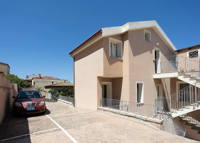 Апартаменты Domus De Iris Tra Mare E Storia Кастельсардо