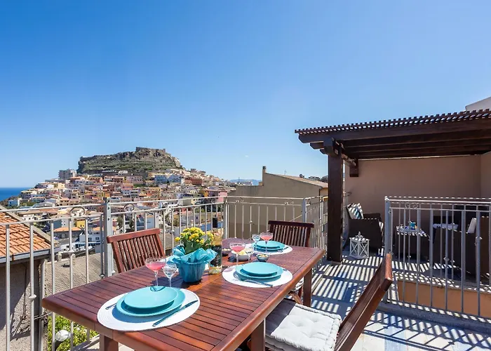 Domus De Iris Tra Mare E Storia Кастельсардо